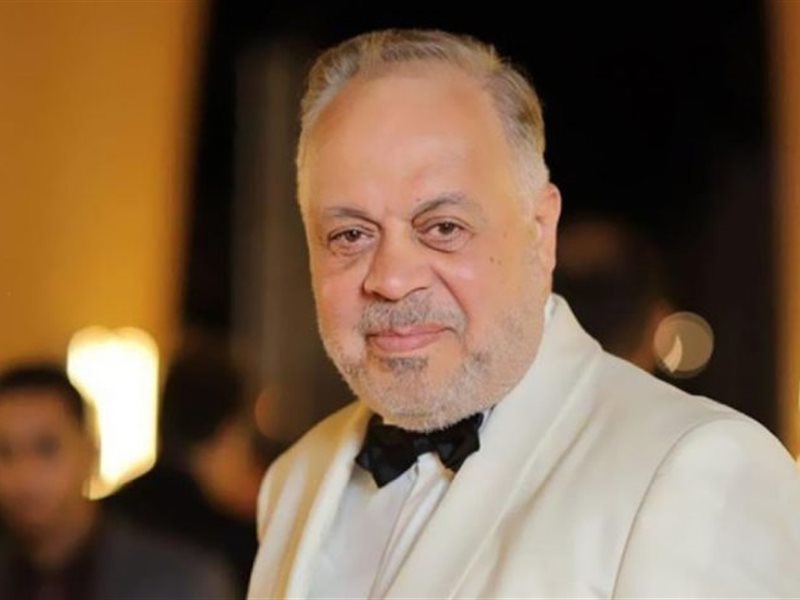 أشرف زكي: “مش علشان إنت مشهور ينفع تبقى ممثل”