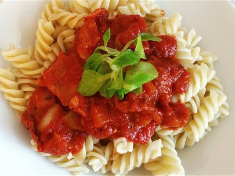 حضّري صلصة البيستو بالطماطم المجففة بهذه الطريقة