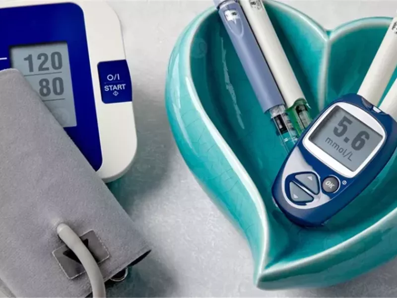 هل انخفاض ضغط الدم قد يكون علامة على السكري؟