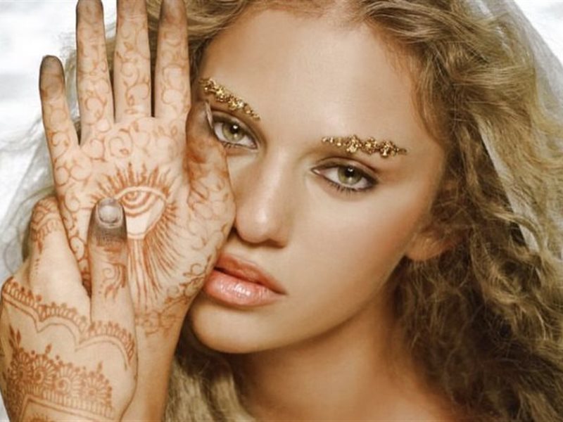 بـ”جنني”.. إليانا تدخل عالم EA Sports FC 25 بأول أغنية عربية