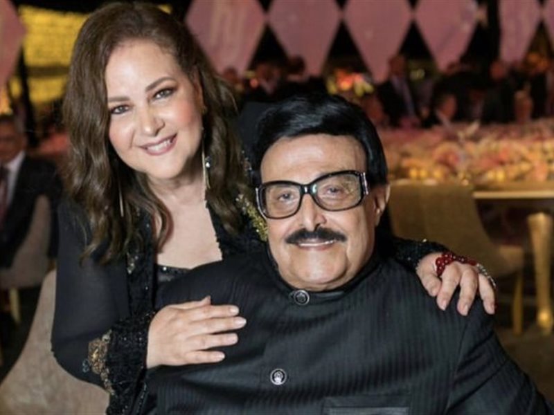 رسالة مؤثرة من إيمي سمير غانم لروح والديها الراحلين