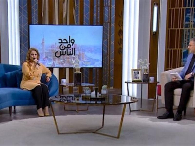 غدًا.. سيمون ضيفة عمرو الليثي في برنامج “واحد من الناس”