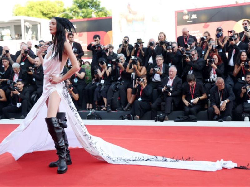 أسوأ إطلالات مهرجان البندقية السينمائي