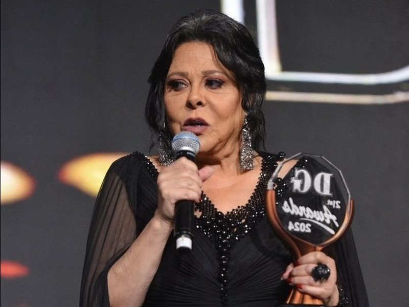 إسعاد يونس تتحدث: 