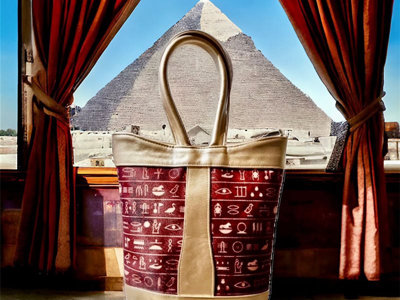 الحقائب المصرية.. إبداع يجمع بين التراث والحداثة في مجموعة مروة جمال 