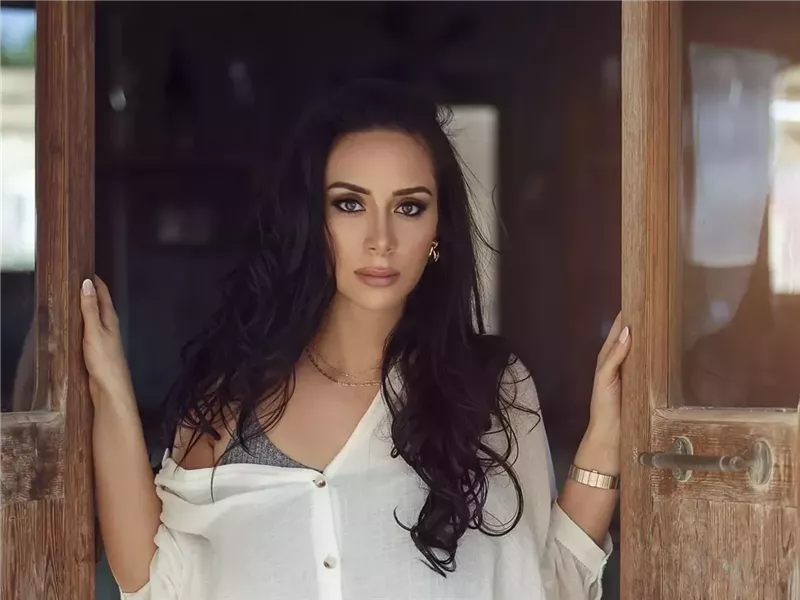 بسنت شوقي: «بطلت أتفرج على الماتشات بسبب محمد فراج»