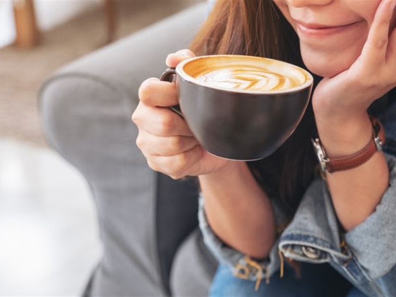 هل شرب القهوة يسبب الجفاف؟ 