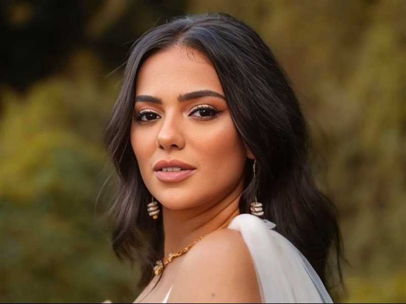 ثراء جبيل صديقة ياسمين صبري المقربة في 