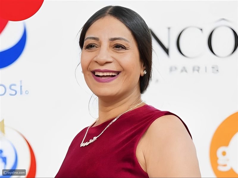 بعد أحمد عزمي.. عفاف مصطفى تشكو قلة العمل والجمهور يدعمها