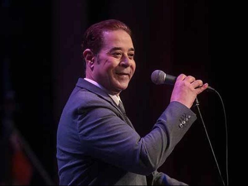 مدحت صالح يوجه رسالة للرئيس السيسي: ربنا يقدره ويديله الصحة