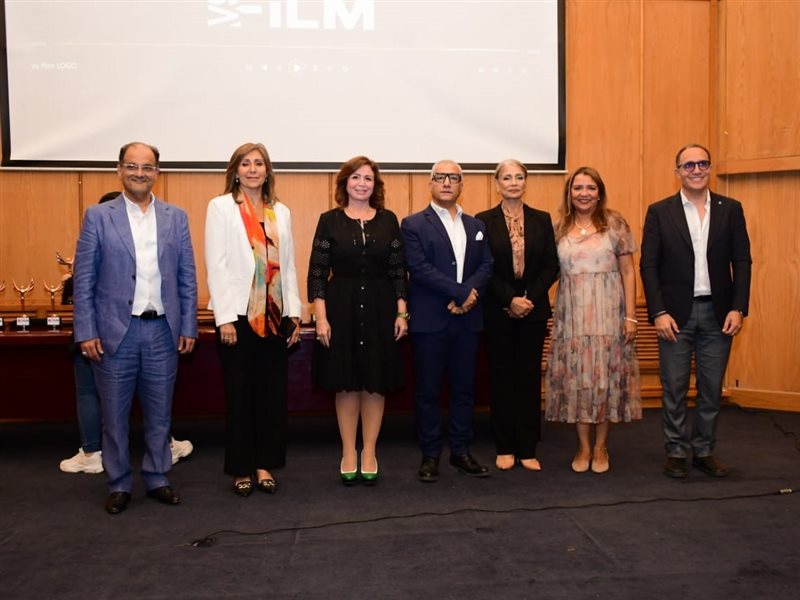 الإحتفال بتوزيع جوائز أفضل مقال أو دراسة نقدية عن الأفلام القصيرة جدا  