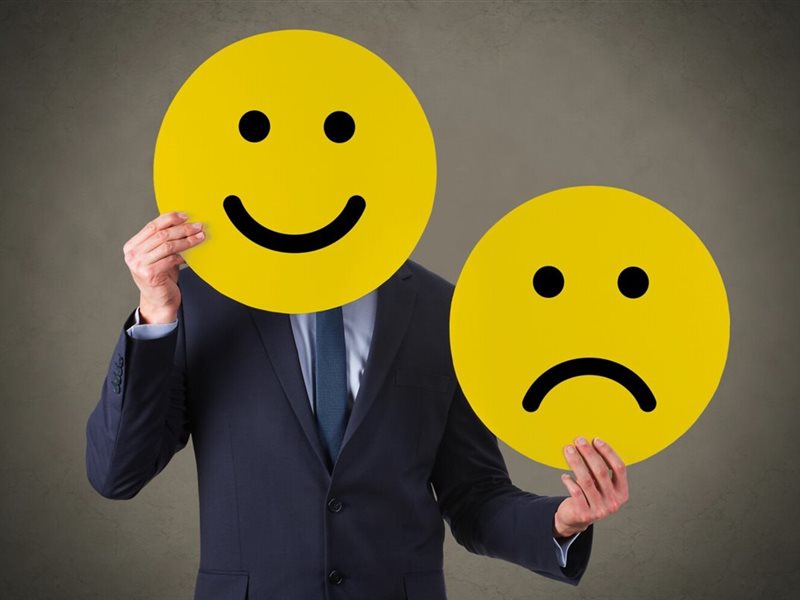 ما المقصود بمتلازمة تأجيل السعادة.. هل تعاني منها؟ 