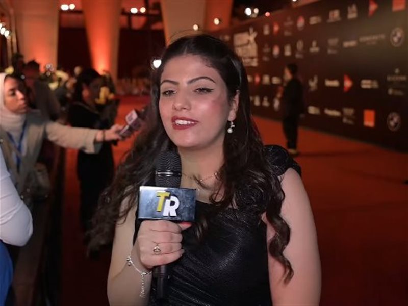 الفنانة ليديا هارون: 