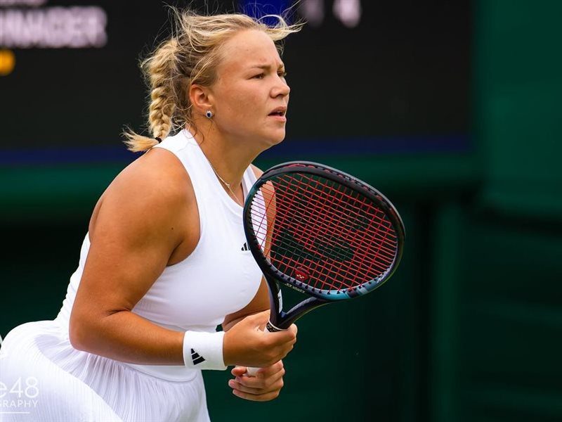 ديانا شنايدر تتأهل للدور الثاني في بطولة هونج كونج المفتوحة للتنس للسيدات