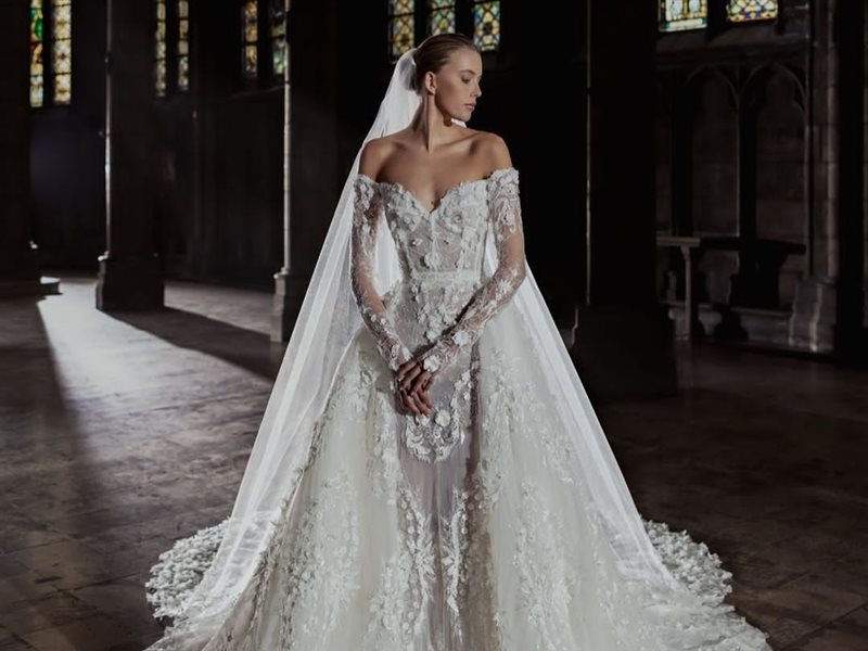 مجموعة زهير مراد لخريف وشتاء  2025: فساتين زفاف تجسد الحب 