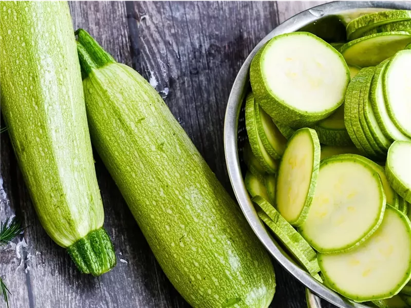 4 فوائد تقدمها الكوسة لصحتك.. كيف تفيد صحة العينين؟ 