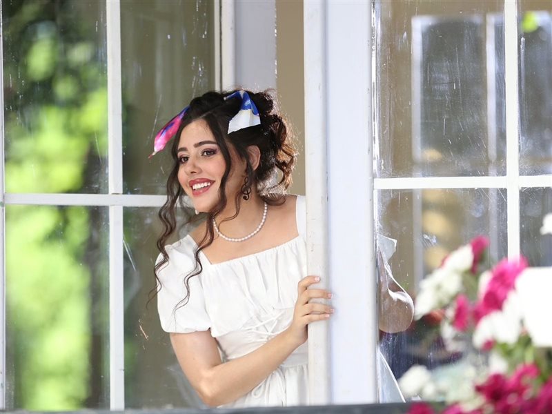 مريم الصبان بائعة ورد بكليب أغنيتها الجديدة 