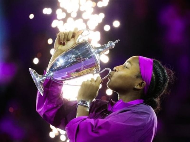 كوكو غوف تتوّج بلقب بطولة الماسترز الختامية وتحقق إنجازا تاريخيا في الرياض