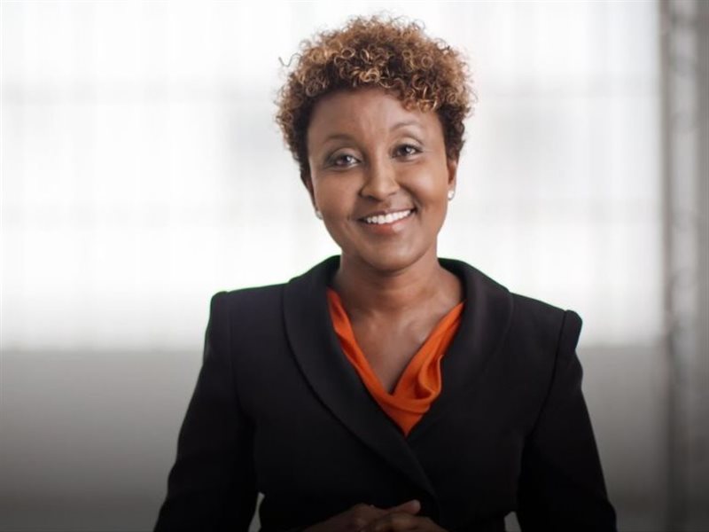 جميلة جوردون من لاجئة إلى رائدة في عالم التكنولوجيا والذكاء الاصطناعي