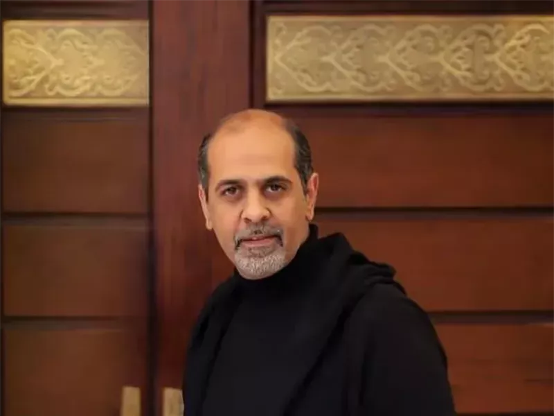 خاص.. محمد نور يكشف عن تصميم فستان شيري مجدي من الخيش في افتتاح مهرجان القاهرة السينمائي 