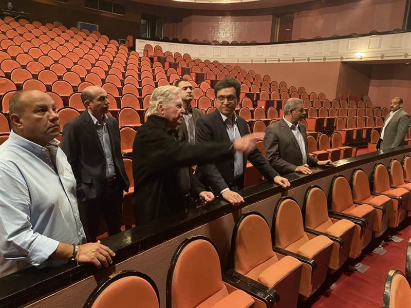 كواليس الاستعدادات الأخيرة لـ افتتاح مهرجان القاهرة السينمائي الدولي بدورته الـ 45 