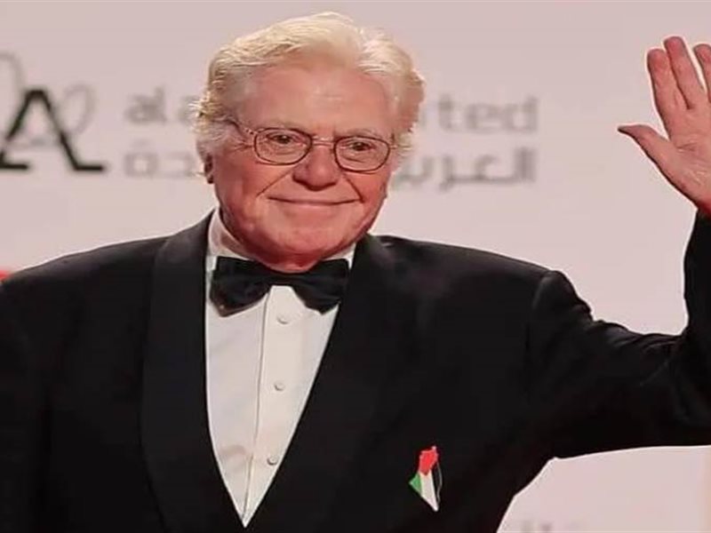 حسين فهمي بافتتاح مهرجان القاهرة السينمائي: 