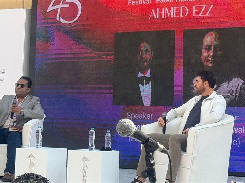 أحمد عز يتحدث عن تفاصيل مشاركته في مسرح المدرسة: 