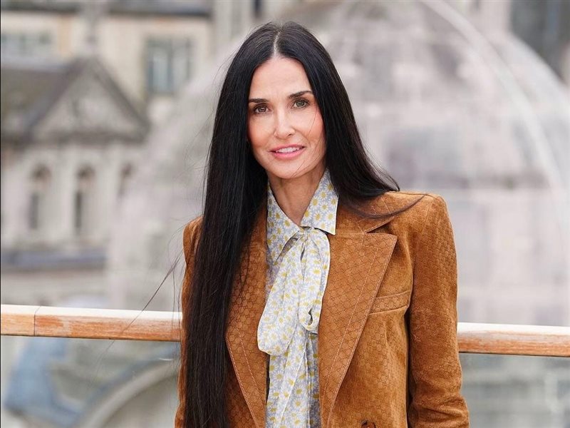 ديمي مور تخطف الأنظار في الترويج لمسلسلها Landman