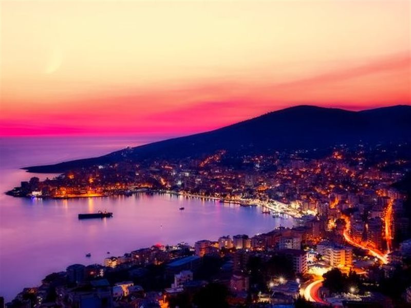 ألبانيا وجهة سياحية ناشئة تستحق الزيارة 