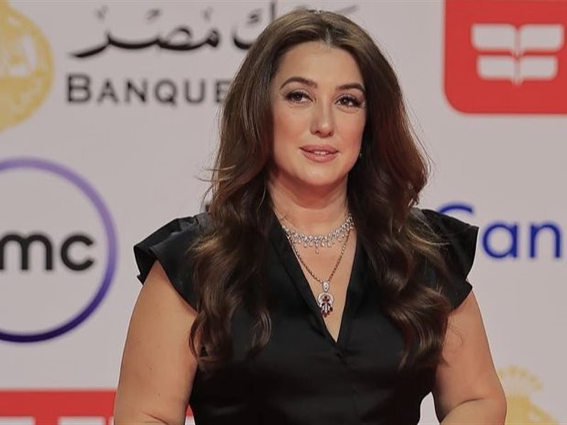 كندة علوش: سعيدة بالمشاركة في لجنة تحكيم مسابقة “من المسافة صفر”