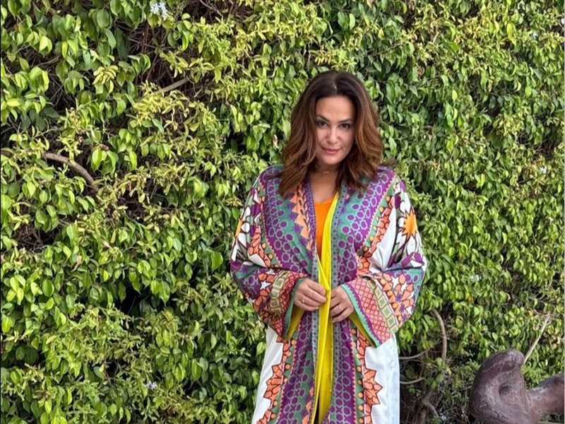 بمناسبة عيد ميلادها الـ 46.. نظرة على ماركة هند صبري 