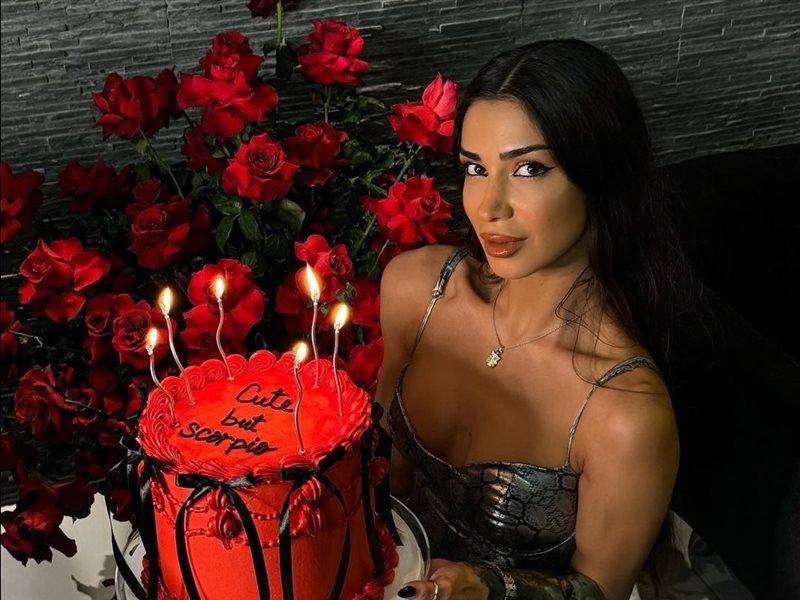 تيا ديب ابنة نوال الزغبي تحتفل بعيد ميلادها الـ26