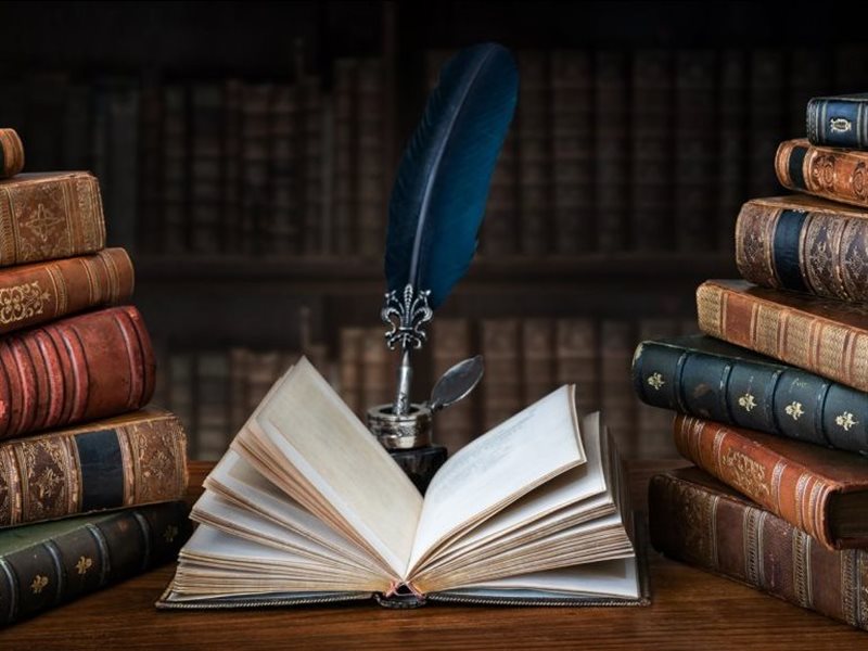 تعرف على أكثر الكتب قراءة في عام 2024  