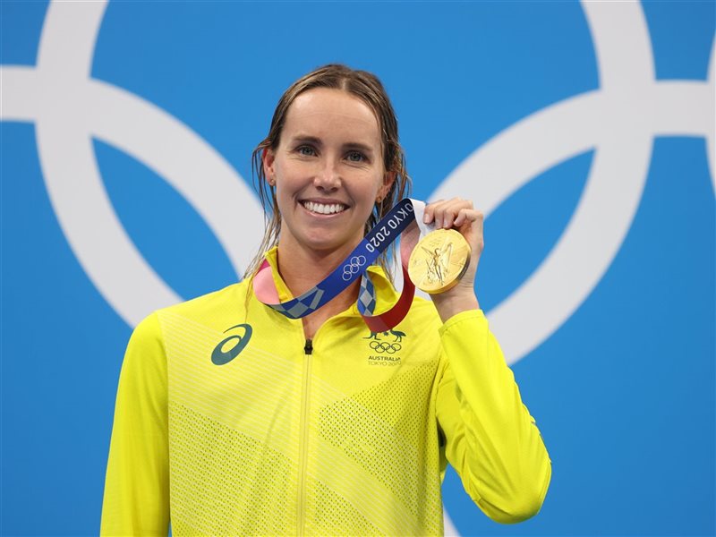 إيما ماكيون تعلن اعتزال السباحة نهاية مسيرة ذهبية