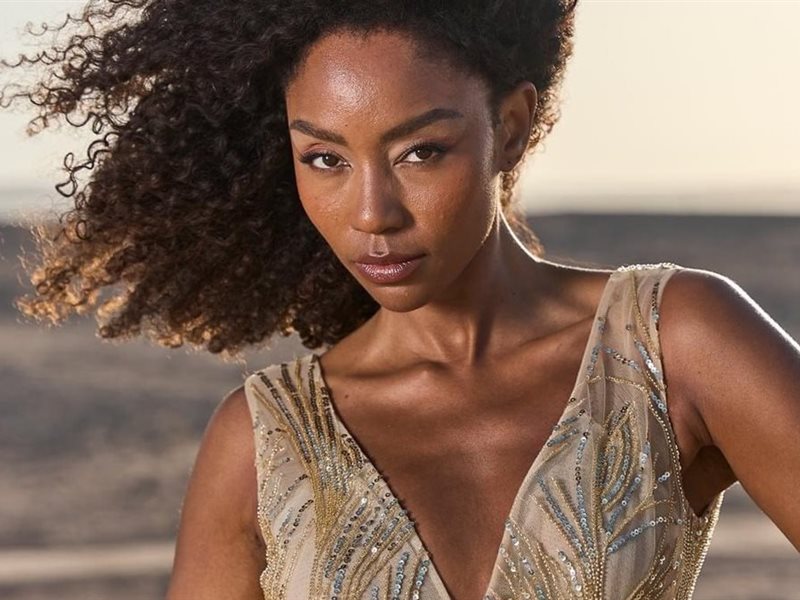 ماركة Concrete  تطرح أول مجموعة أزياء نسائية لها  