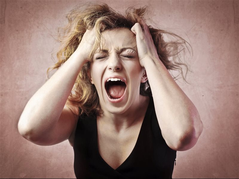  انتبه.. هذا ما يفعله الغضب والحزن في صحتك 