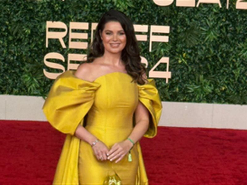 يسرا اللوزي: سعيدة بمشاركة فيلم مصري سعودي في افتتاح مهرجان البحر الأحمر  