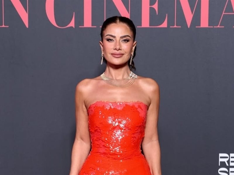 صبا مبارك بإطلالة مشرقة من توقيع مرمر حليم  في حفل 