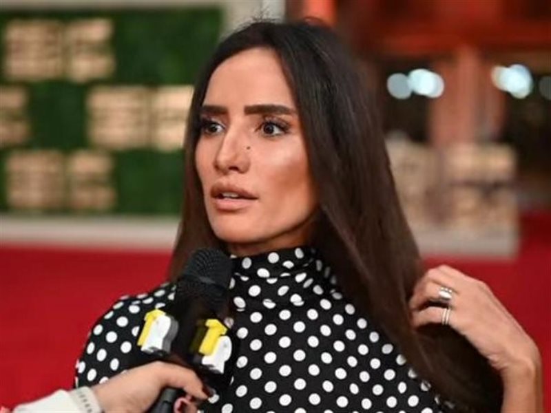 خاص| زينة تشيد بمستوى تنظيم مهرجان البحر الأحمر السينمائي 