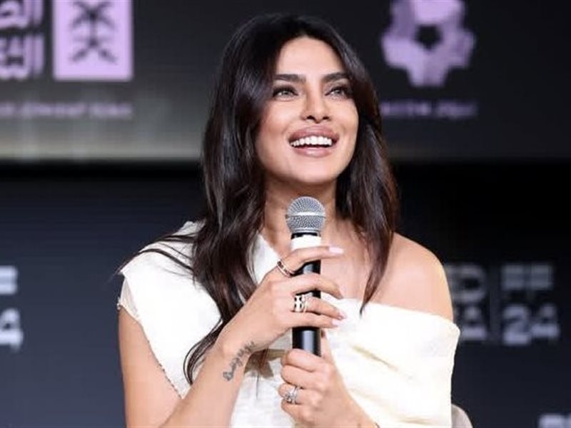 بريانكا شوبرا تتحدث عن جذورها الهندية في جلستها الحوارية بمهرجان البحر الأحمر السينمائي