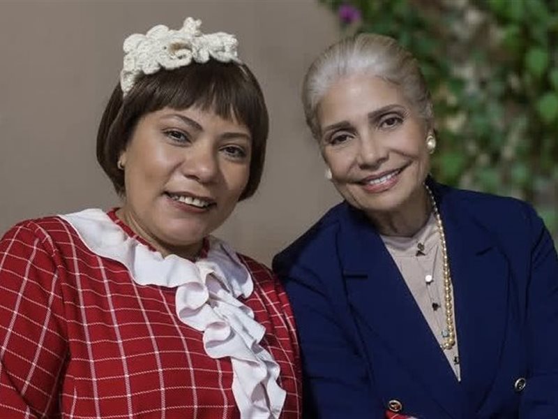 سوسن بدر تشيد بموهبة إيمان السيد في مسلسل  