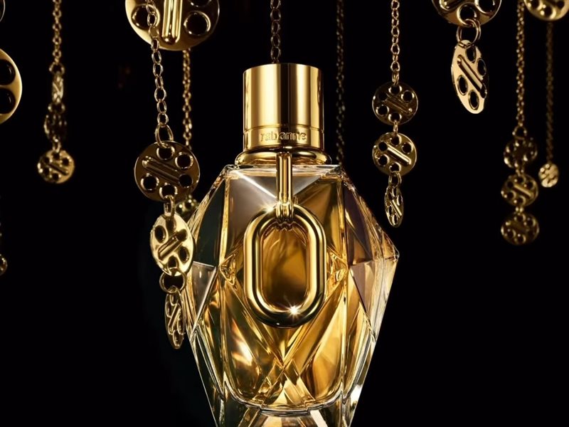 اختاري هديتك المثالية لموسم الأعياد مع عطور RABANNE الفاخرة