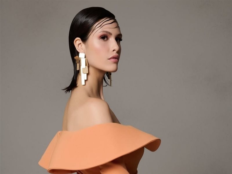 نور فتح الله تكشف عن مجموعتها الجديدة لخريف وشتاء 2024-2025 بعنوان Velvet Whisper 