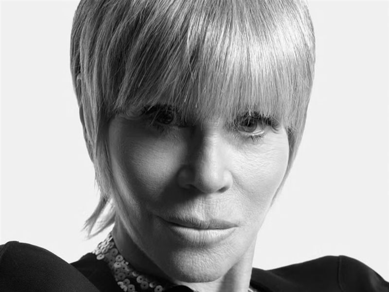 جين فوندا تحتفل بعيد ميلادها الـ 87  بإطلالة أنيقة في أحدث جلسة تصوير