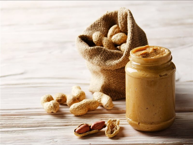 زبدة الفول السوداني فوائدها متعددة.. هل تسبب زيادة الوزن؟  