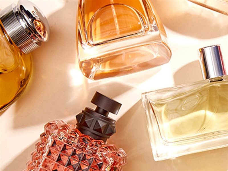 أفضل 10 عطور جديدة لهذا العام 2024  