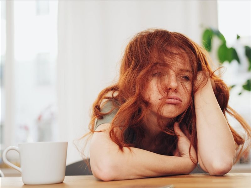 منها الغدة الدرقية.. 5 أسباب للشعور بالتعب المستمر والإرهاق المتكرر  