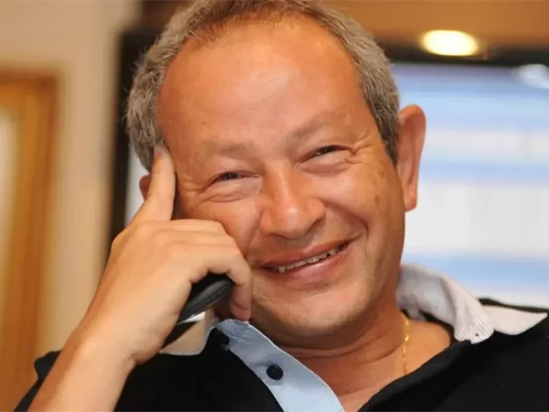 رجل الأعمال نجيب ساويرس والإعلامي أنس بوخش يشاركان بقمة المليار متابع بدبي 