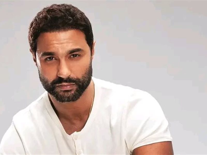 3 أفلام ومسلسل.. كريم فهمي يتحدث عن أعماله الفنية في 2025 
