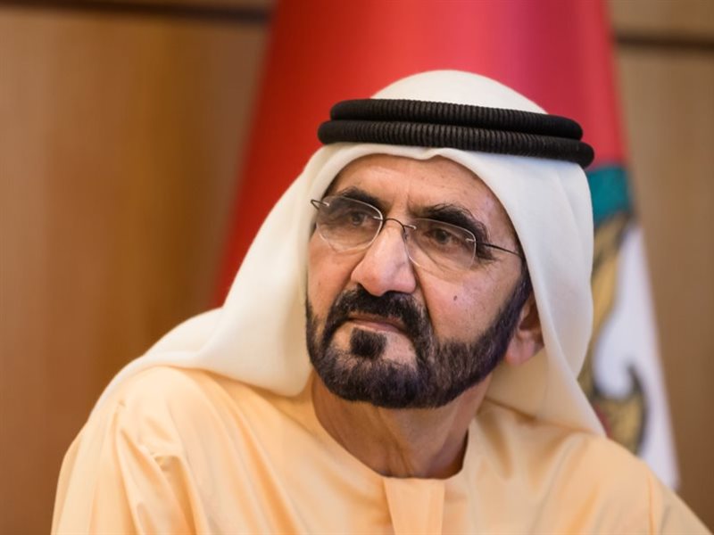 الشيخ محمد بن راشد يكرم الشيخة هند بنت مكتوم في يوم الجلوس 